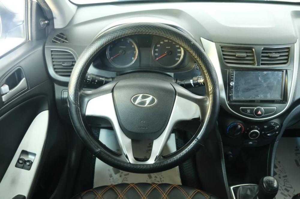 Hyundai Solaris I Омск  - изображение 12