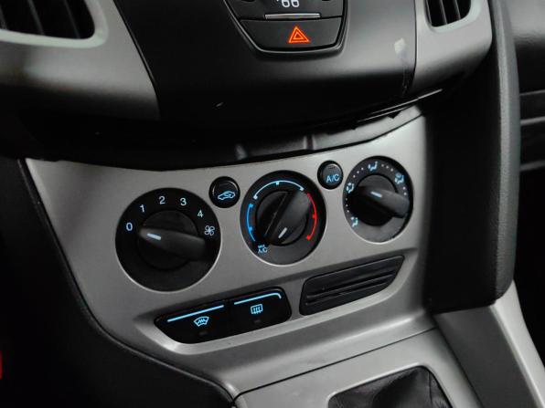 Ford Focus III с пробегом 2011 года, цена 568 000 рублей, 216000 км, седан, Автокод Объявления