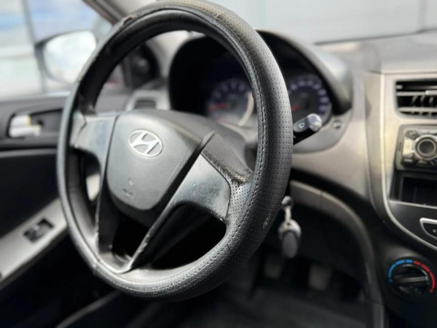 Hyundai Solaris I Шахты  - изображение 12
