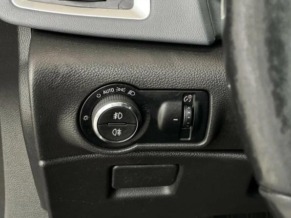 Opel Astra J Рестайлинг с пробегом 2012 года, цена 765 000 рублей, 109535 км, седан, Автокод Объявления