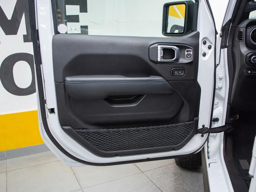 Jeep Wrangler IV (JL) Новосибирск  - изображение 8