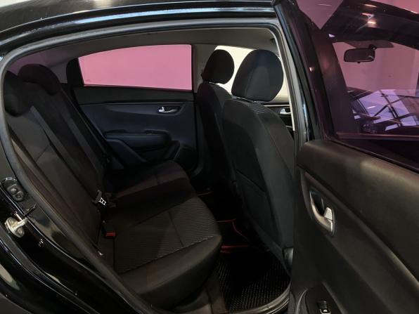 Kia Rio IV с пробегом 2017 года, цена 1 313 000 рублей, 163937 км, седан, Автокод Объявления