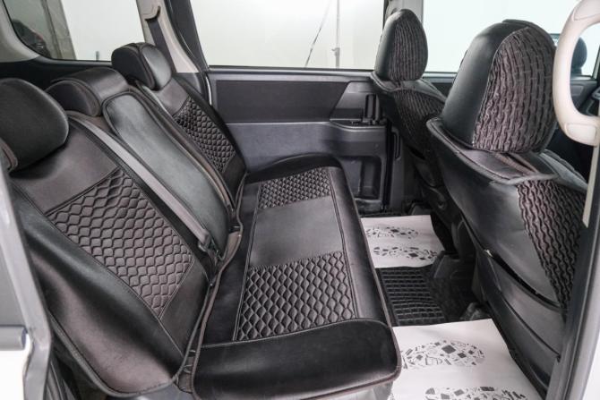 Toyota Voxy II (R70) с пробегом 2010 года, цена 1 349 000 рублей, 190808 км, минивэн, Автокод Объявления