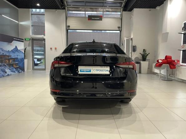 Skoda Octavia IV (A8) с пробегом 2020 года, цена 1 900 000 рублей, 103812 км, лифтбек, Автокод Объявления