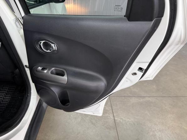 Nissan Juke I с пробегом 2012 года, цена 977 000 рублей, 155586 км, внедорожник, Автокод Объявления