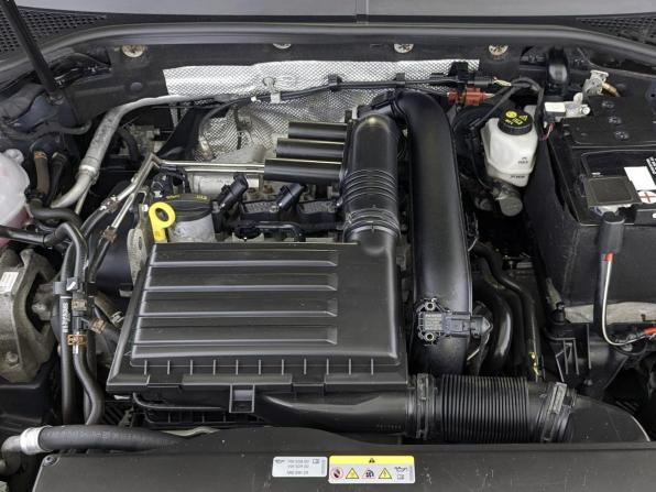 Volkswagen Passat B8 Рестайлинг с пробегом 2021 года, цена 2 470 000 рублей, 90268 км, седан, Автокод Объявления
