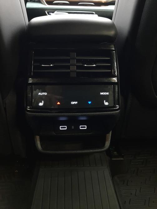 Geely Monjaro I Москва  - изображение 23