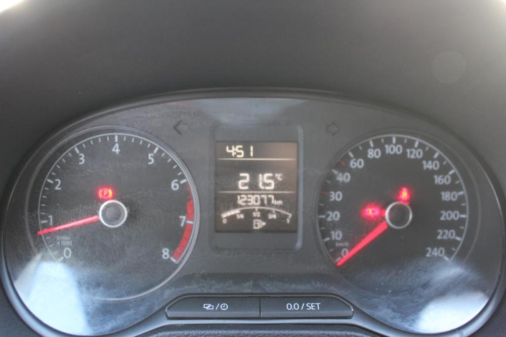 Volkswagen Polo V Рестайлинг Белгород  - изображение 18