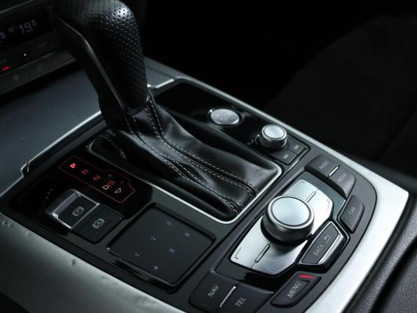 Audi A6 IV (C7) Рестайлинг с пробегом 2016 года, цена 2 300 000 рублей, 163272 км, седан, Автокод Объявления