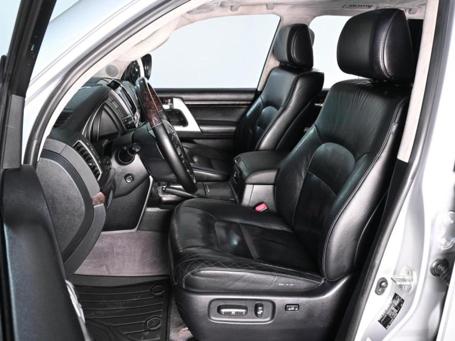 Toyota Land Cruiser 200 Series Рестайлинг 1 Ростов-на-Дону  - изображение 10