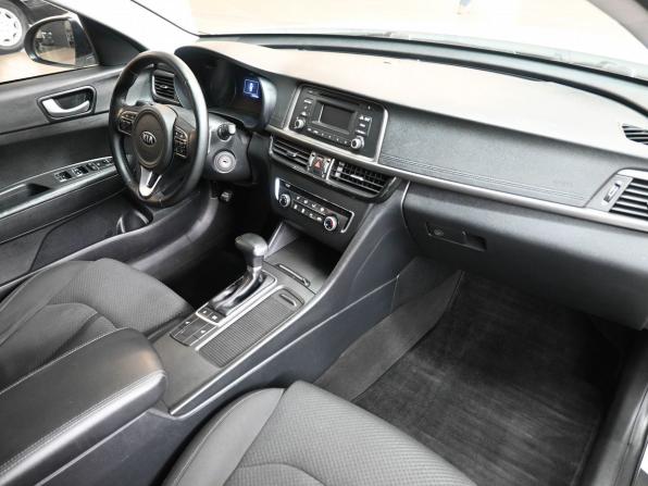 Kia Optima IV с пробегом 2017 года, цена 1 589 900 рублей, 171600 км, седан, Автокод Объявления