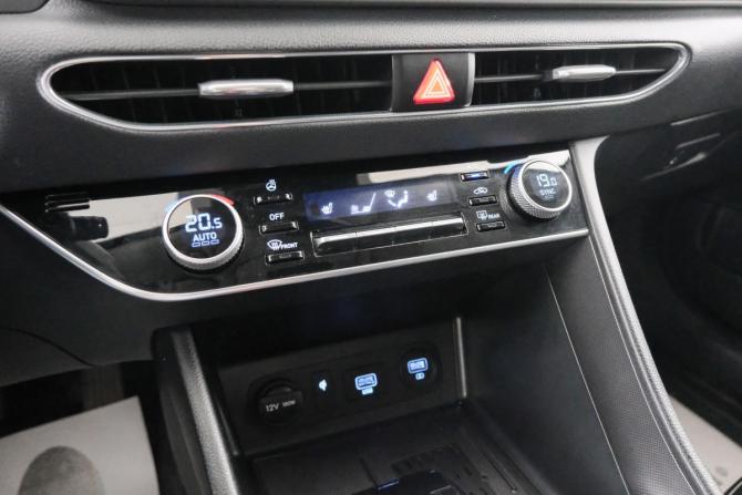 Hyundai Sonata VIII (DN8) с пробегом 2021 года, цена 2 709 000 рублей, 58272 км, седан, Автокод Объявления
