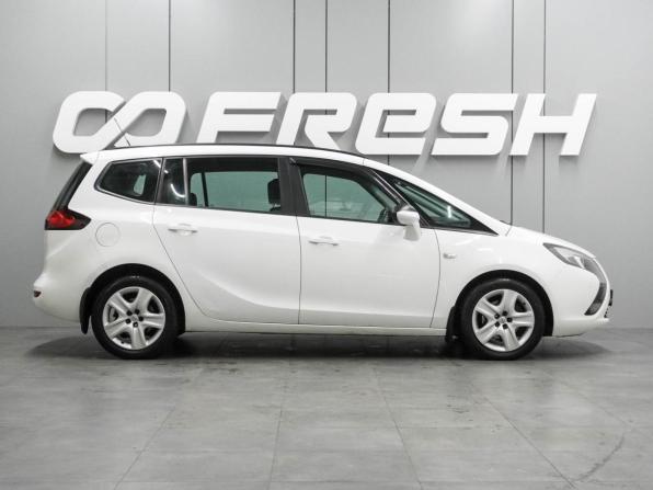 Opel Zafira C с пробегом 2013 года, цена 1 087 000 рублей, 140932 км, компактвэн, Автокод Объявления