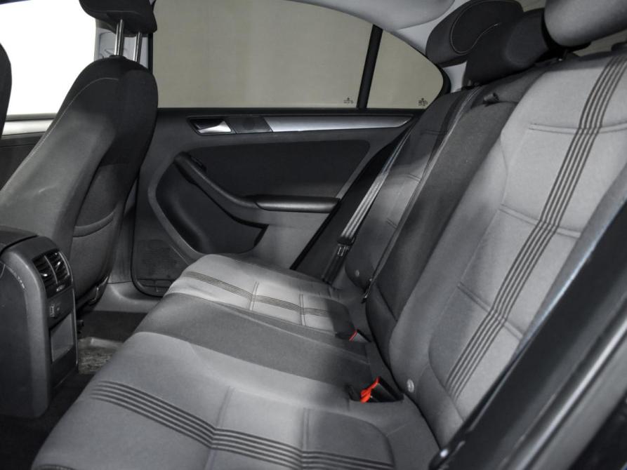 Volkswagen Jetta VI Рестайлинг Санкт-Петербург  - изображение 13