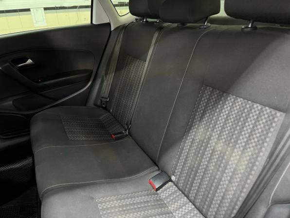 Volkswagen Polo V Рестайлинг с пробегом 2017 года, цена 1 149 900 рублей, 124245 км, седан, Автокод Объявления