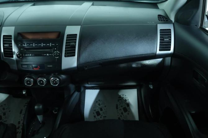Mitsubishi Outlander II Рестайлинг с пробегом 2011 года, цена 1 339 000 рублей, 235000 км, внедорожник, Автокод Объявления