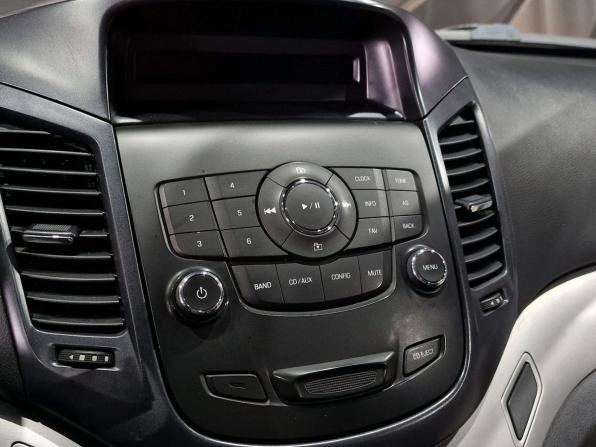 Chevrolet Orlando I с пробегом 2012 года, цена 850 000 рублей, 216936 км, компактвэн, Автокод Объявления