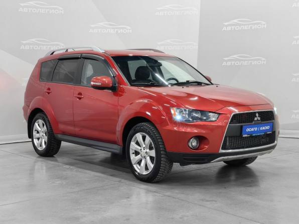 Mitsubishi Outlander II Рестайлинг с пробегом 2010 года, цена 1 220 000 рублей, 197111 км, внедорожник, Автокод Объявления