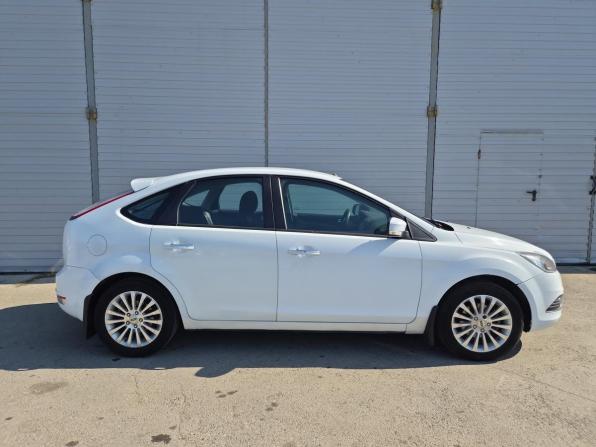 Ford Focus II Рестайлинг с пробегом 2011 года, цена 688 000 рублей, 173363 км, хэтчбек, Автокод Объявления