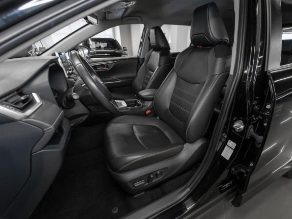 Toyota RAV4 V (XA50) с пробегом 2020 года, цена 3 180 000 рублей, 98279 км, внедорожник, Автокод Объявления