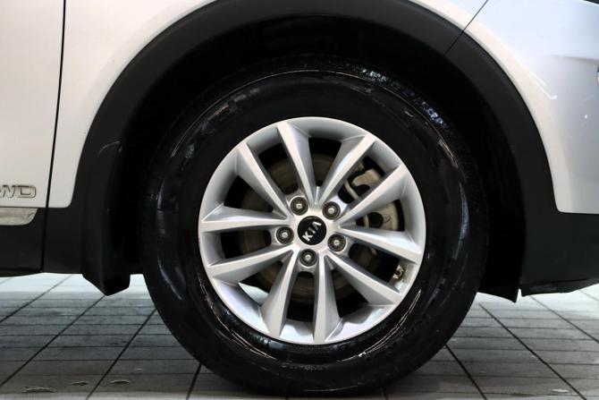 Kia Sorento III Prime Рестайлинг с пробегом 2017 года, цена 2 793 000 рублей, 55287 км, внедорожник, Автокод Объявления