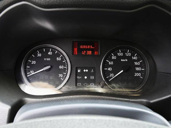 Nissan Terrano III (D10) с пробегом 2015 года, цена 1 049 000 рублей, 168681 км, внедорожник, Автокод Объявления