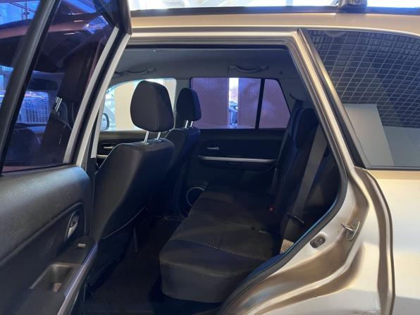 Suzuki Grand Vitara II с пробегом 2005 года, цена 680 000 рублей, 264781 км, внедорожник, Автокод Объявления