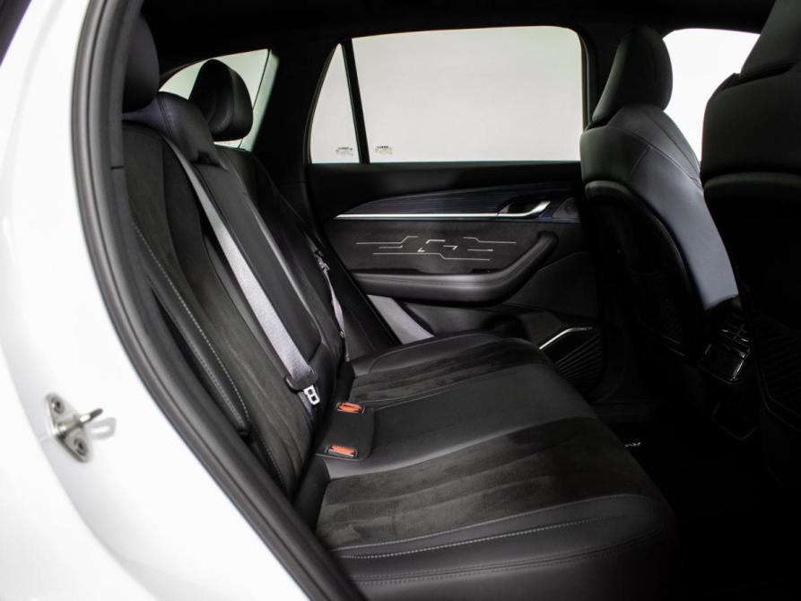 Geely Monjaro I Москва  - изображение 10