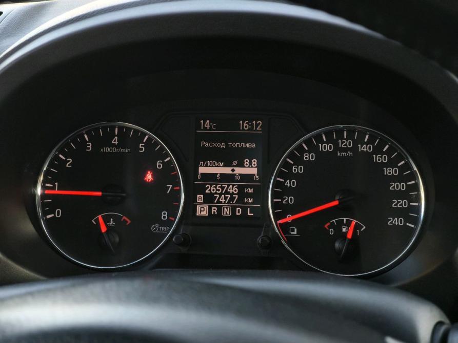 Nissan X-Trail II Рестайлинг Санкт-Петербург  - изображение 11