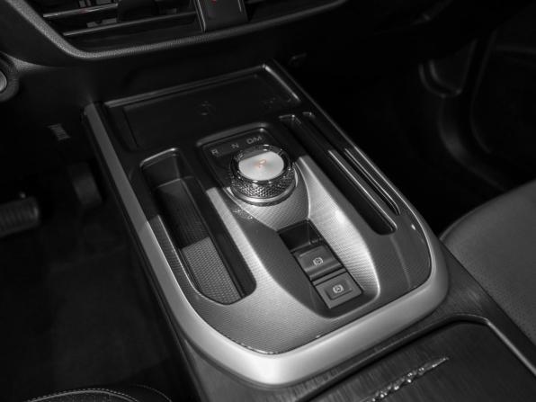 Haval Jolion I Рестайлинг с пробегом 2024 года, цена 2 360 000 рублей, 10289 км, внедорожник, Автокод Объявления