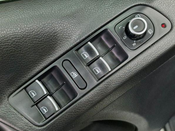 Volkswagen Tiguan I Рестайлинг с пробегом 2012 года, цена 1 390 000 рублей, 145210 км, внедорожник, Автокод Объявления