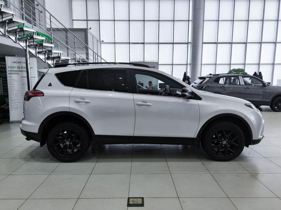Toyota RAV4 IV (XA40) Рестайлинг Казань  - изображение 5