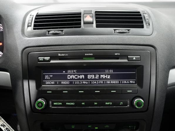 Skoda Octavia II (A5) Рестайлинг с пробегом 2013 года, цена 940 000 рублей, 178450 км, лифтбек, Автокод Объявления