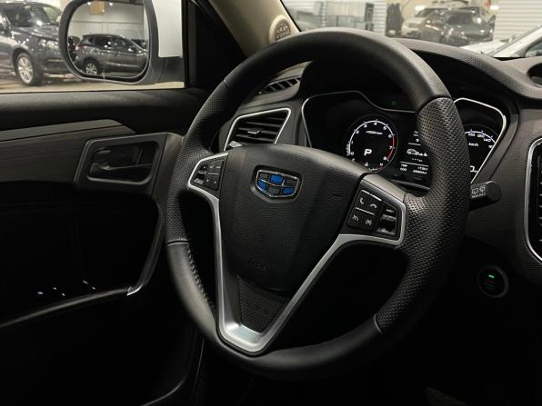 Geely Emgrand X7 I Рестайлинг 2 с пробегом 2019 года, цена 1 465 000 рублей, 49660 км, внедорожник, Автокод Объявления