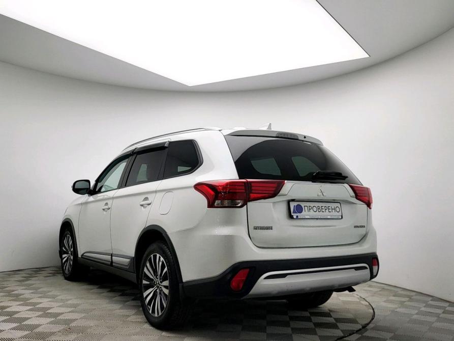 Mitsubishi Outlander III Рестайлинг 3 Мурманск  - изображение 5