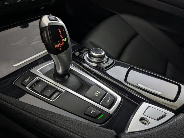 BMW 5 серии VI (F10/F11/F07) Рестайлинг с пробегом 2016 года, цена 2 100 000 рублей, 179555 км, седан, Автокод Объявления