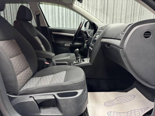 Skoda Octavia II (A5) Рестайлинг с пробегом 2013 года, цена 1 100 000 рублей, 139351 км, лифтбек, Автокод Объявления