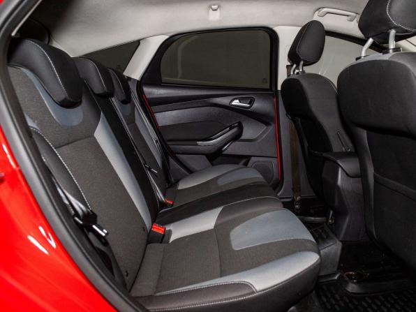 Ford Focus III с пробегом 2012 года, цена 915 000 рублей, 114951 км, хэтчбек, Автокод Объявления