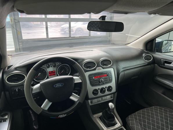 Ford Focus II Рестайлинг с пробегом 2011 года, цена 349 000 рублей, 308000 км, хэтчбек, Автокод Объявления