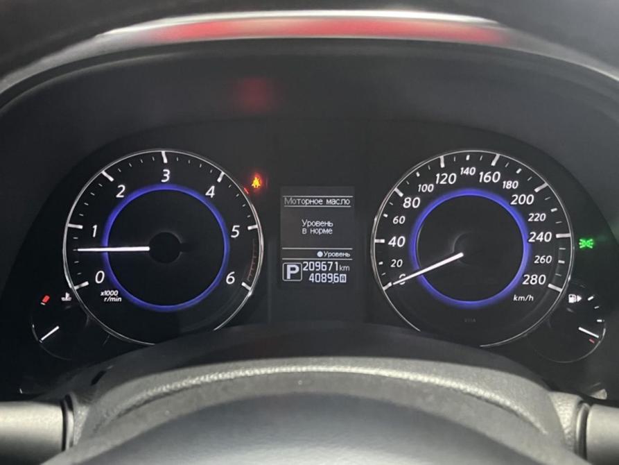 Infiniti QX70 Курск  - изображение 10