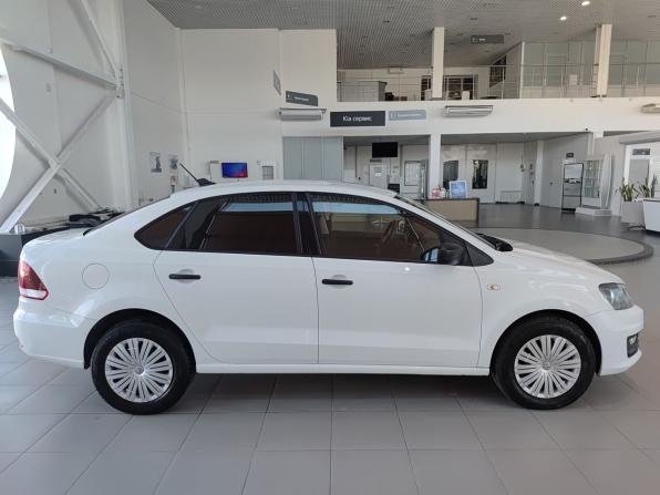 Volkswagen Polo V Рестайлинг с пробегом 2019 года, цена 1 260 000 рублей, 76096 км, седан, Автокод Объявления