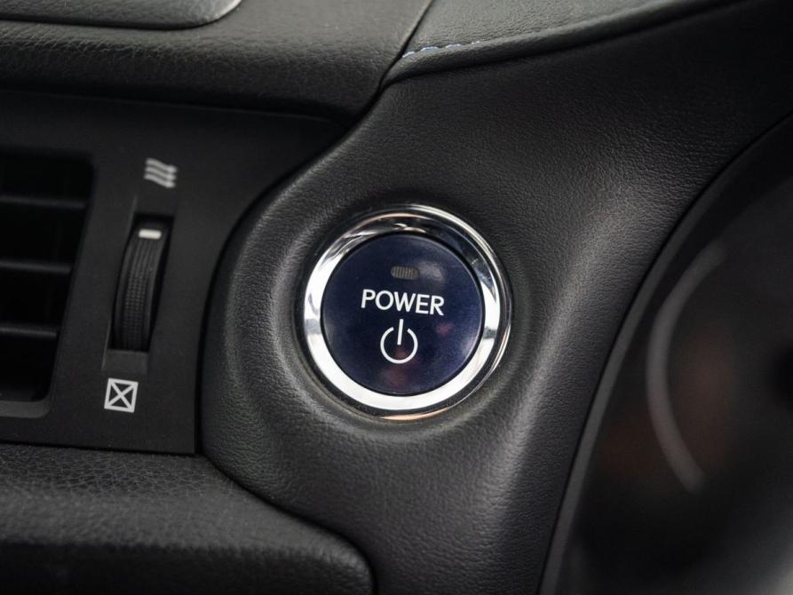 Lexus CT I Рестайлинг Иркутск  - изображение 17