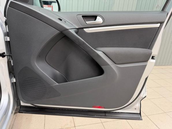 Volkswagen Tiguan I Рестайлинг с пробегом 2013 года, цена 1 309 000 рублей, 192846 км, внедорожник, Автокод Объявления