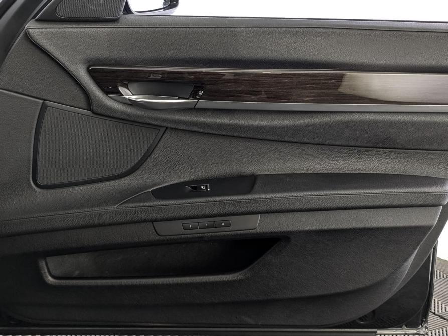 BMW 7 серии V (F01/F02/F04) Москва  - изображение 25