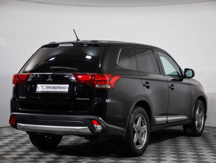 Mitsubishi Outlander III Рестайлинг 2 Санкт-Петербург  - изображение 7