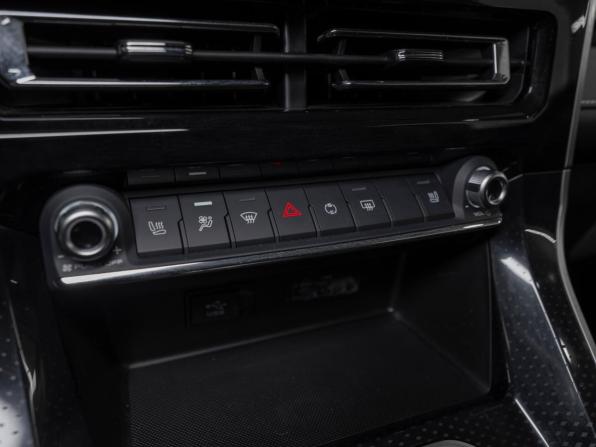 Haval M6 II с пробегом 2023 года, цена 1 860 000 рублей, 12475 км, внедорожник, Автокод Объявления