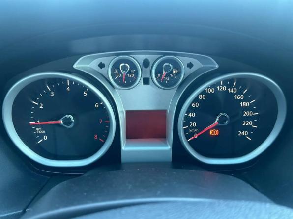 Ford Focus II Рестайлинг с пробегом 2009 года, цена 470 000 рублей, 220001 км, хэтчбек, Автокод Объявления
