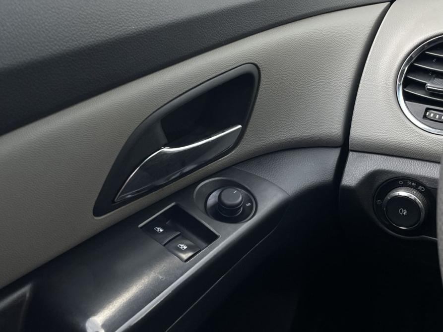 Chevrolet Cruze I Ярославль  - изображение 14
