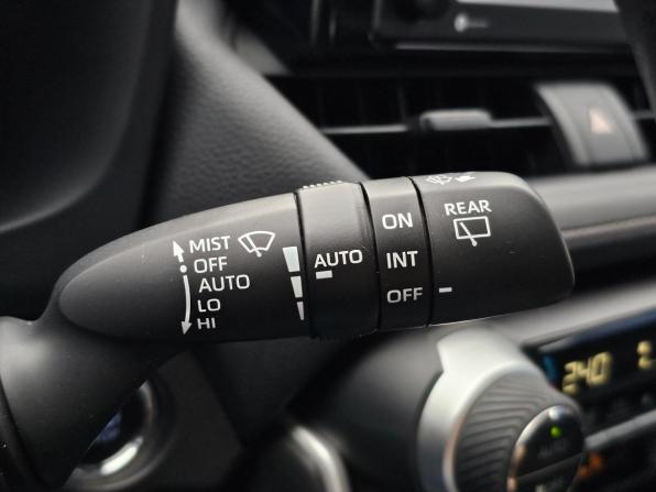 Toyota RAV4 V (XA50) с пробегом 2020 года, цена 3 360 000 рублей, 80960 км, внедорожник, Автокод Объявления