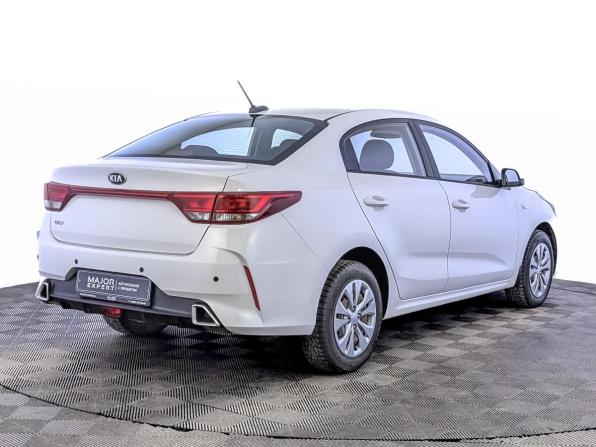 Kia Rio IV Рестайлинг с пробегом 2021 года, цена 1 540 000 рублей, 91232 км, седан, Автокод Объявления